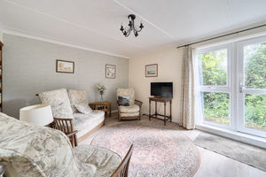Lounge- click for photo gallery